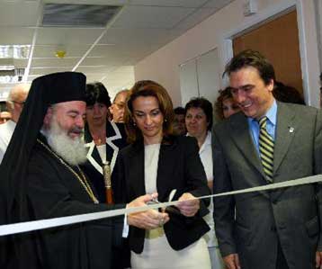 Εγκαίνια των εξωτερικών ιατρείων του «Γ.Γεννηματάς» από τον αρχιεπίσκοπο Χριστόδουλο