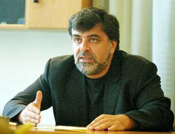 Δριμεία επίθεση ΑΔΕΔΥ κατά ΣΕΒ με αφορμή την παρέμβαση περί διαφθοράς