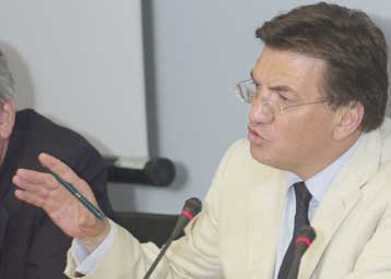 Στο στόχαστρο του υπουργού Παιδείας το πρόγραμμα της ΝΔ – Απάντηση από Σουφλιά, Καλό