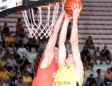 Από μία αγωνιστική σε Διαμαντόπουλο και Λικχολίτοφ από τον ΕΣΑΚΕ