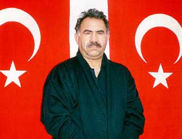 Στις 26 Μαΐου η δίκη του Οτζαλάν για την παράνομη είσοδό του στη χώρα