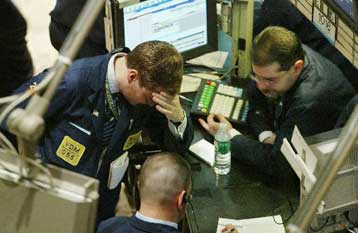 Σημαντικές απώλειες στα διεθνή χρηματιστήρια τη Δευτέρα