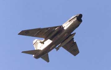 Υποψίες για δολιοφθορά σε βομβαρδιστικά Α7-Corsair στη βάση του Αράξου