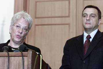 Ικανοποιημένη η Κάρλα Ντελ Πόντε από την έκβαση των επαφών της στο Βελιγράδι