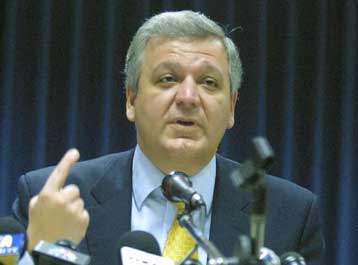 Το ισοζύγιο της απασχόλησης παραμένει θετικό, υποστηρίζει η κυβέρνηση