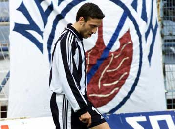 Και ο Καφές  ύστερα από τον Οκκά κατά του ΠΑΟΚ