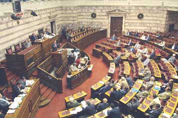 Συζήτηση στη Βουλή για τη σύσταση Εξεταστικής Επιτροπής για την τραγωδία στα Τέμπη