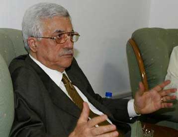 Εφεύρημα των Ισραηλινών η διαφωνία μου με τον Αραφάτ, τόνισε ο Μαχμούντ Αμπάς