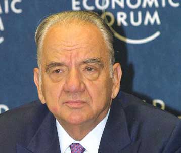 «Μεμονωμένες» οι επιχειρηματικές αποτυχίες, λέει ο διοικητής της Εθνικής Τράπεζας