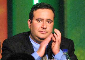 Κλυδωνισμοί στη Νεολαία ΠΑΣΟΚ λόγω αναβολής των εκλογών για τις νομαρχιακές επιτροπές