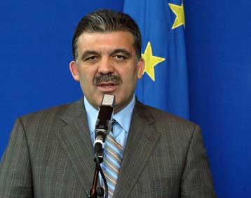 Σχέδιο φιλοευρωπαϊκών μεταρρυθμίσεων προωθεί η Αγκυρα