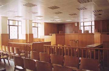 Αναστολή των κινητοποιήσεών τους αποφάσισαν οι δικηγόροι της χώρας