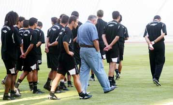 Επίσκεψη Κόκκαλη στου Ρέντη με ψήφο εμπιστοσύνης