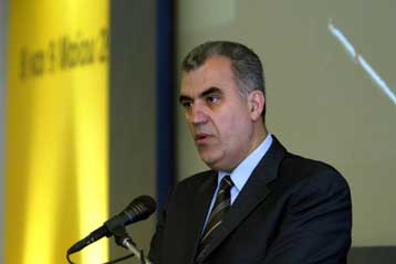 Διδακτική και αποκαλυπτική η συνάφεια στόχων ΝΔ και ΣΕΒ, σημειώνει ο Δημήτρης Ρέππας