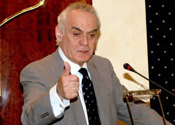 Προτάση εννέα σημείων για την αλλαγή του πολιτικού σκηνικού από τον Α.Τσοχατζόπουλο