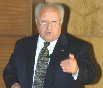 Aσχετοι μεταξύ τους οι σεισμοί Τουρκίας, Αλγερίας και Ιαπωνίας τονίζει ο Β.Παπαζάχος