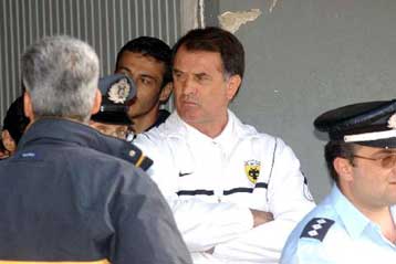 Ανοιχτό το ενδεχόμενο αποχώρησής του από την ΑΕΚ άφησε για πρώτη φορά ο Μπάγιεβιτς