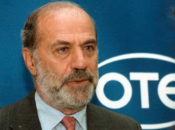 Ο ΟΤΕ δεν καλύπτει τις υποχρεώσεις της CosmoRom