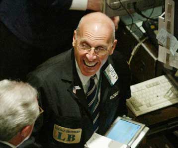 Μέτρια κέρδη καταγράφει η Γουόλ Στριτ στο άνοιγμα της Τετάρτης