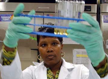 Βάση δεδομένων με τις γενετικές ποικιλομορφίες των Αφρικανών θα δημιουργηθεί στις ΗΠΑ