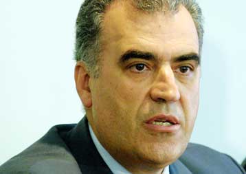 Νέες επαφές για την τύχη των εργαζομένων σε υπό πτώχευση εταιρείες
