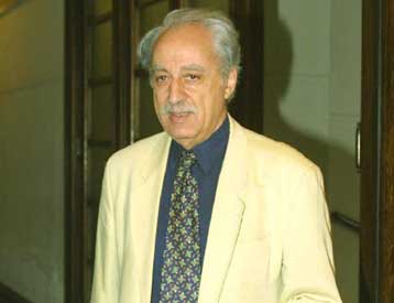 Τις αναφορές Κύρτσου για τη Νέα Δημοκρατία επαναφέρει στο προσκήνιο η κυβέρνηση