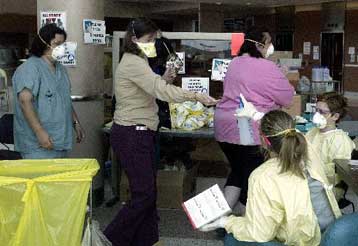 Απαισιόδοξες οι νέες εκτιμήσεις για τα κρούσματα του SARS στο Τορόντο