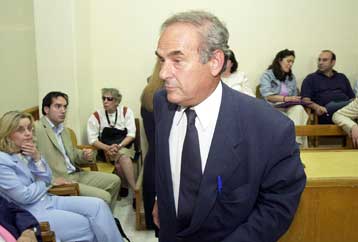 Στον Αντ.Ναξάκη καταλόγισε ευθύνες για την υπόθεση Οτζαλάν ο πρώην διοικητής της ΕΥΠ