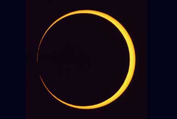 Δακτυλιοειδής ηλιακή έκλειψη θα συμβεί τα ξημερώματα του Σαββάτου