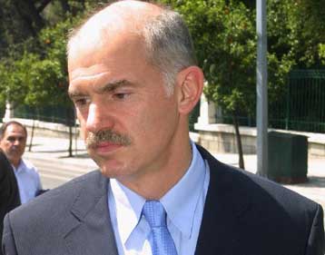 Τη συναίνεση για το Ευρωπαϊκό Σύνταγμα εν όψει Συνόδου Κορυφής επιζητά η προεδρία