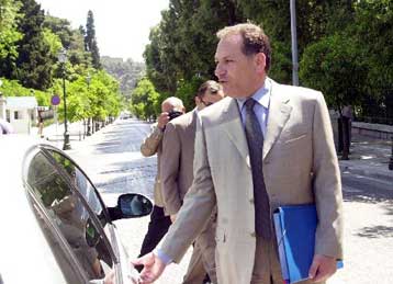 «Η Νέα Δημοκρατία έχει γεννηθεί μέσα στη διαπλοκή» δήλωσε ο Κώστας Λαλιώτης
