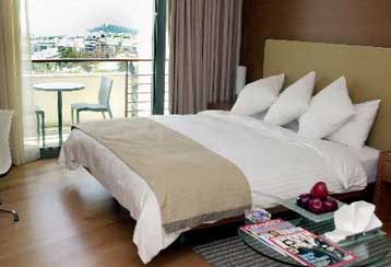 Πτώση στην πληρότητα των ξενοδοχείων της Αττικής και τον Απρίλιο