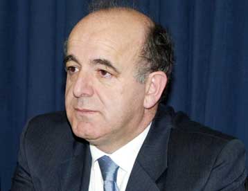 Αύξηση σημείωσαν τα έσοδα του προϋπολογισμού στο πεντάμηνο του 2003