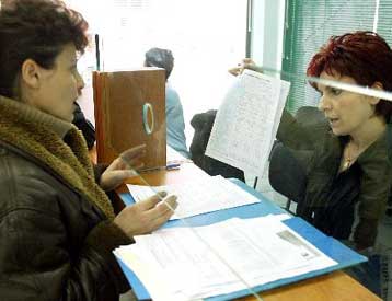 Στη μετανάστευση οφείλεται η αύξηση πληθυσμού στην Ελλάδα, επιβεβαιώνει η Eurostat