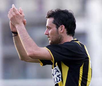 Λάκης: «Ο κόσμος της ΑΕΚ με κράτησε και με στήριξε όλα αυτά τα χρόνια»