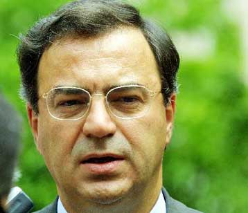 Τα «πραγματικά στοιχεία» για την οικονομία υπόσχεται να παρουσιάσει η κυβέρνηση
