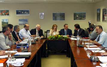Πόροι και αρμοδιότητες της ΝΑ στο επίκεντρο της συνάντησης ΕΝΑΕ – Σκανδαλίδη