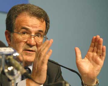 Το τέλος του δικαιώματος της αρνησικυρίας ζητά από τη Συντακτική Συνέλευση ο Ρ.Πρόντι