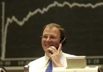 Κέρδη καταγράφουν την Πέμπτη τα ευρωπαϊκά χρηματιστήρια