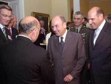 Συνεδριάζουν την Παρασκευή στο Λαγονήσι οι Ευρωπαίοι βιομήχανοι της UNICE