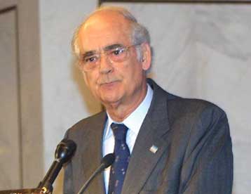 Με φανερή ψηφοφορία, εκτός εξαιρέσεων, θα αίρεται η ασυλία των βουλευτών
