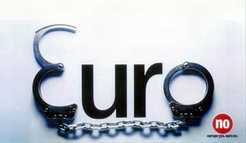 Η βρετανική κυβέρνηση ανακοινώνει τη Δευτέρα ότι δεν είναι έτοιμη να υιοθετήσει το ευρώ