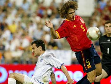 Αφήστε τους φιλάθλους να αγαπήσουν την εθνική, ζητά ο Νίκος Νταμπίζας από τον Τύπο