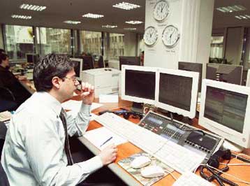 Αναβαθμίστηκε η πιστοληπτική αξιολόγηση της Ελλάδας από την Standard & Poors