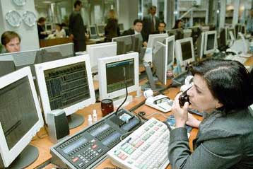 Θεαματικά κέρδη στα ελληνικά ομόλογα το Μάιο