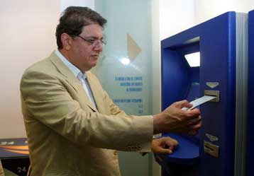 Εξυπηρέτηση από τα ΕΛΤΑ στην Αθήνα όλο το εικοσιτετράωρο