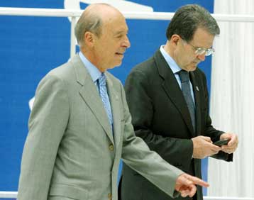 Την ύπαρξη συναίνεσης για το ευρωπαϊκό Σύνταγμα διαπίστωσαν Σημίτης και Πρόντι