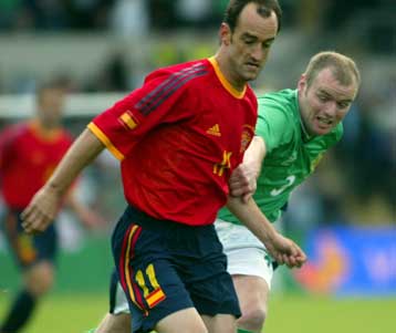 Παρελθόν η πρώτη θέση του ομίλου για την Ισπανία μετά το 0-0 απέναντι στη Β.Ιρλανδία