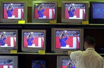 Αύξηση 7% στα διαφημιστικά έσοδα των ΜΜΕ το πρώτο πεντάμηνο