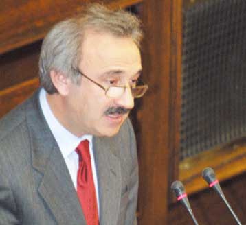Αντιπαράθεση στη Βουλή για την υπόθεση των μεταλλείων Χαλκιδικής